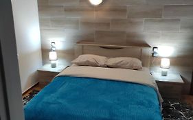 G M 5 Rooms Kentro In The Heart Of The City